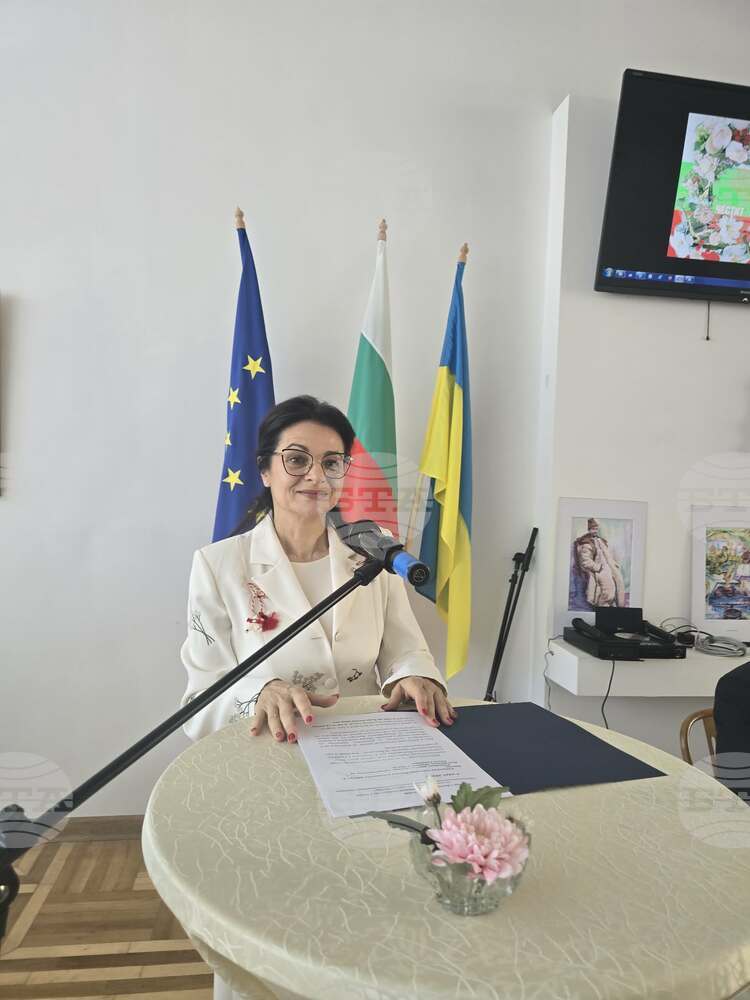 Росица Кирова: България е там, където тупти поне едно българско сърце, а тук те са много и за мен е чест да бъде отново сред вас