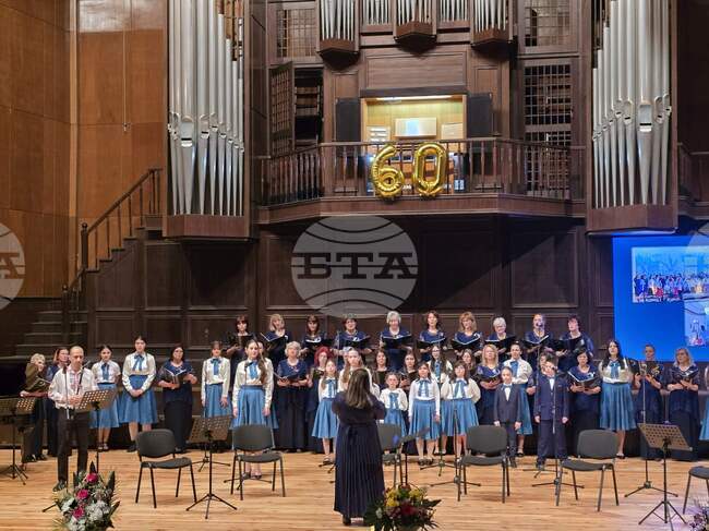 Добрич - Хор на учителките - годишнина - концерт-спектакъл