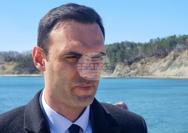 Кметът на Бяла обяви дните до петък включително за неучебни