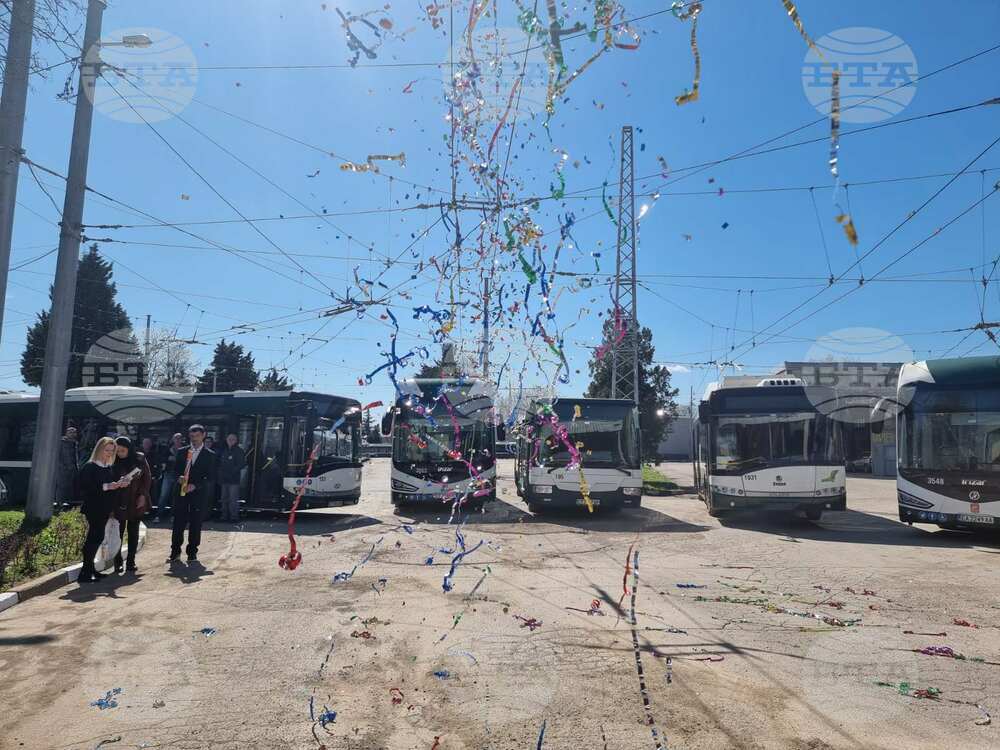 Днес всички деца в Стара Загора ще пътуват безплатно в градския транспорт