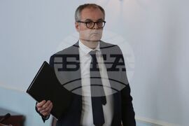 Министерство на здравеопазването - обществена поръчка за доставка на хеликоптери за нуждите на спешна медицинска помощ по въздух