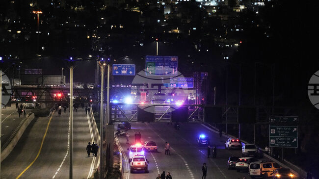 Седем души са ранени в района на Йерусалим при ирански ракетен обстрел, съобщиха аварийно-спасителните служби