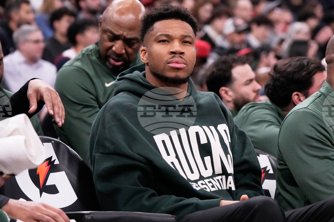 Баскетболистът на Милуоки Бъкс Янис Адетокунбо e пред завръщане, след като пропусна последните 15 мача в НБА