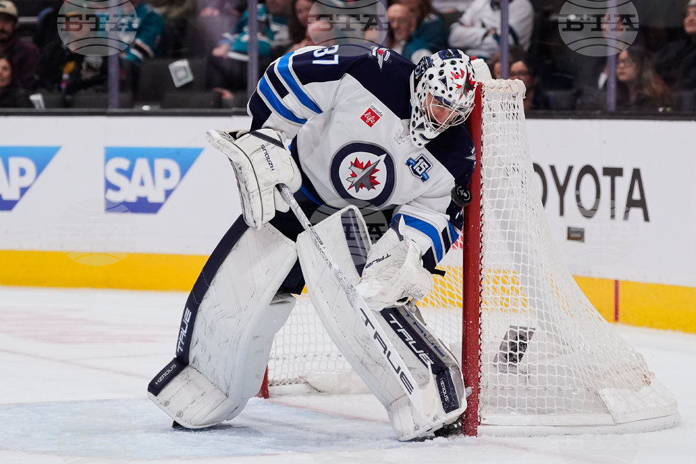 Jets Sharks Hockey