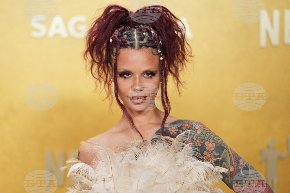 32nd Annual Actor Awards - Arrivals