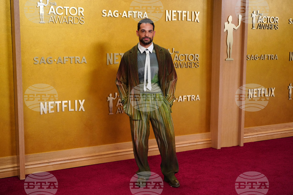 32nd Annual Actor Awards - Arrivals