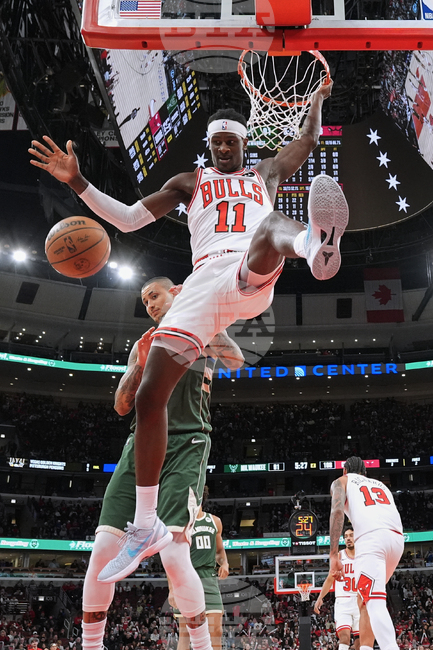 APTOPIX Bucks Bulls Basketball