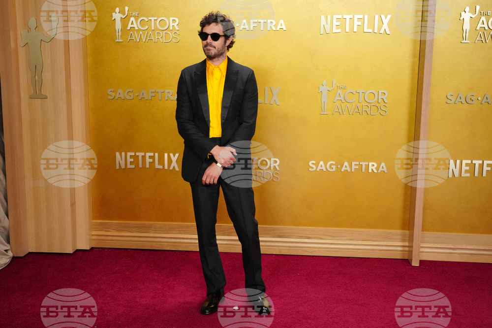 32nd Annual Actor Awards - Arrivals