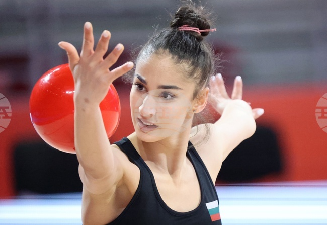 Художествена гимнастика - тренировка