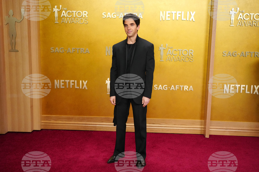 32nd Annual Actor Awards - Arrivals