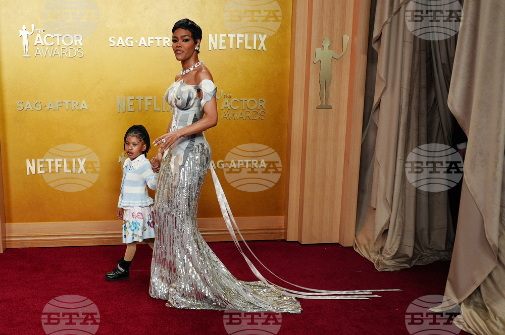32nd Annual Actor Awards - Arrivals