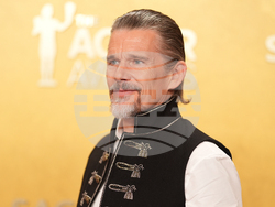 32nd Annual Actor Awards - Arrivals