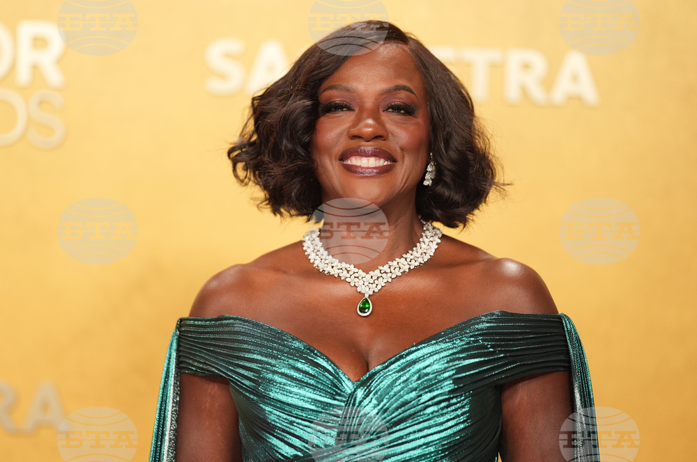 32nd Annual Actor Awards - Arrivals