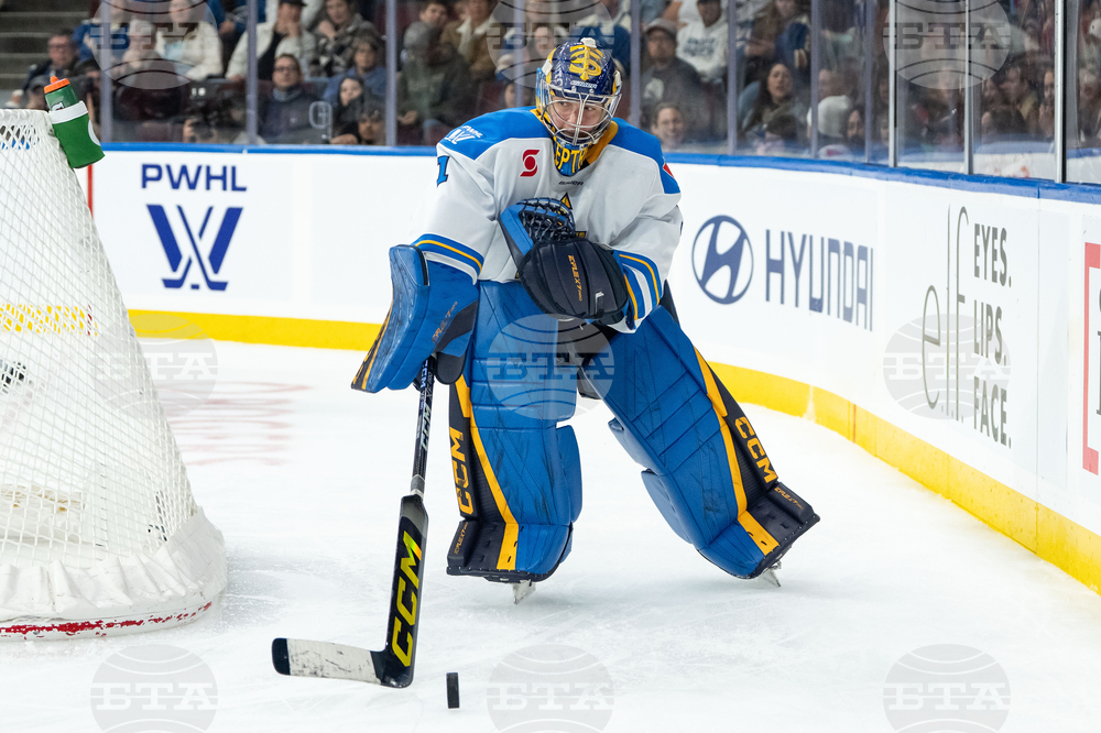 PWHL Sceptres Goldeneyes Hockey