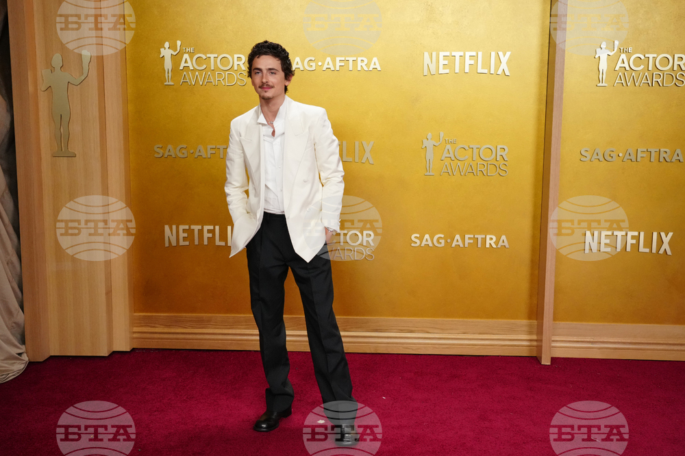 32nd Annual Actor Awards - Arrivals