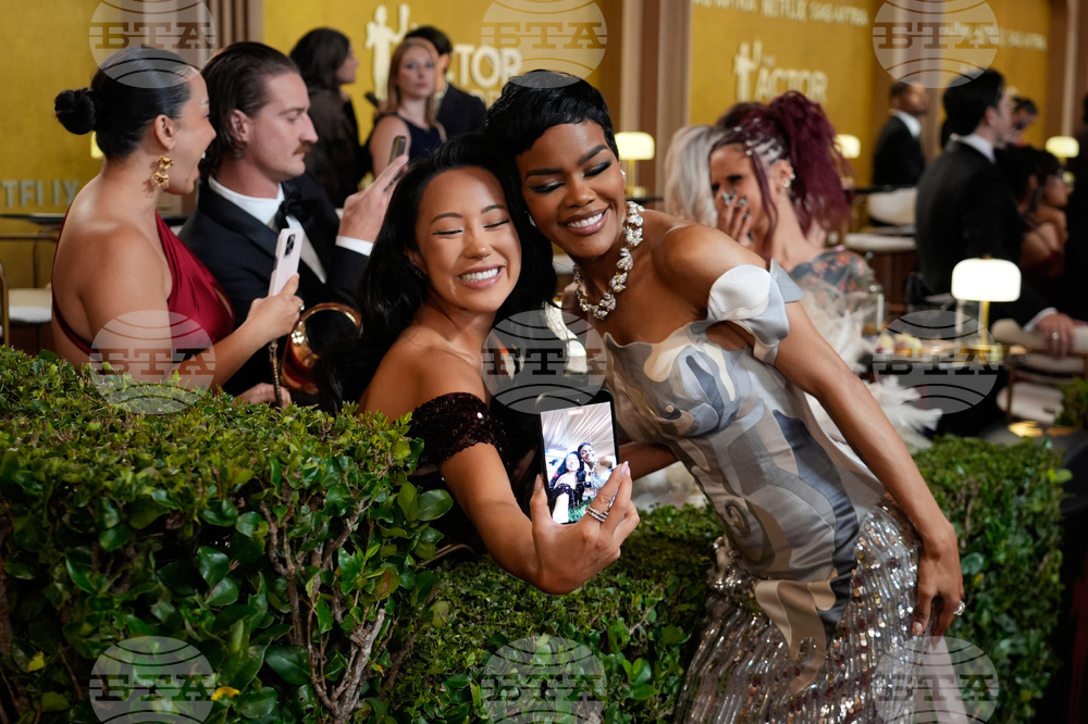 32nd Annual Actor Awards - Red Carpet