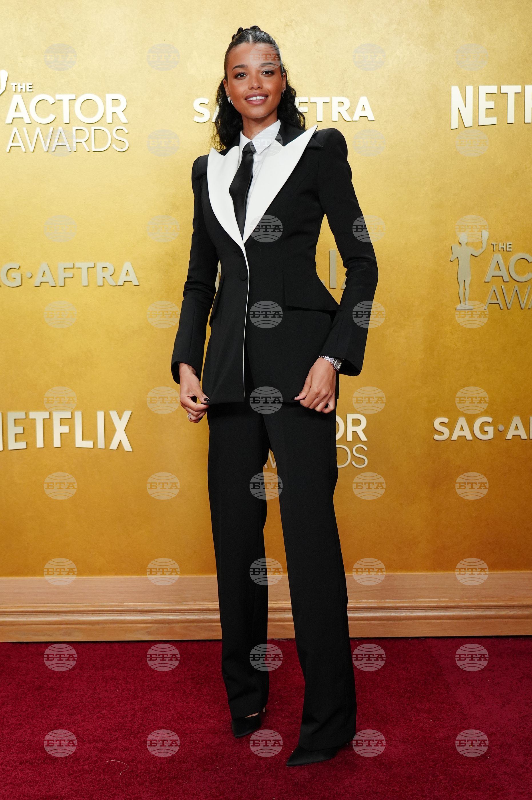 32nd Annual Actor Awards - Arrivals