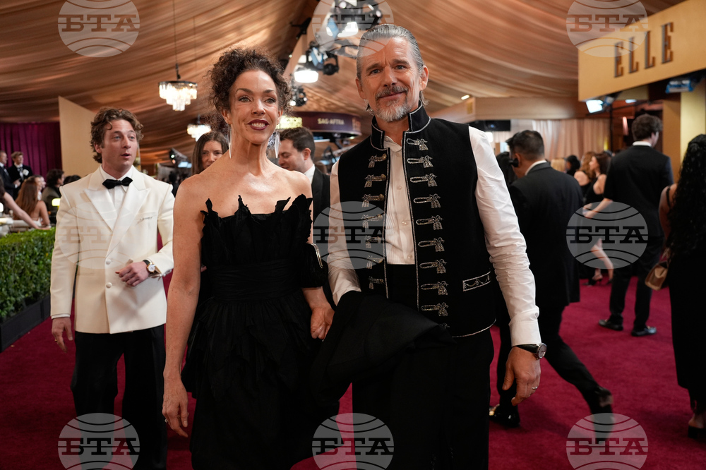 32nd Annual Actor Awards - Red Carpet