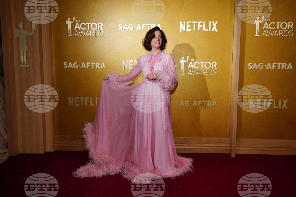 APTOPIX 32nd Annual Actor Awards