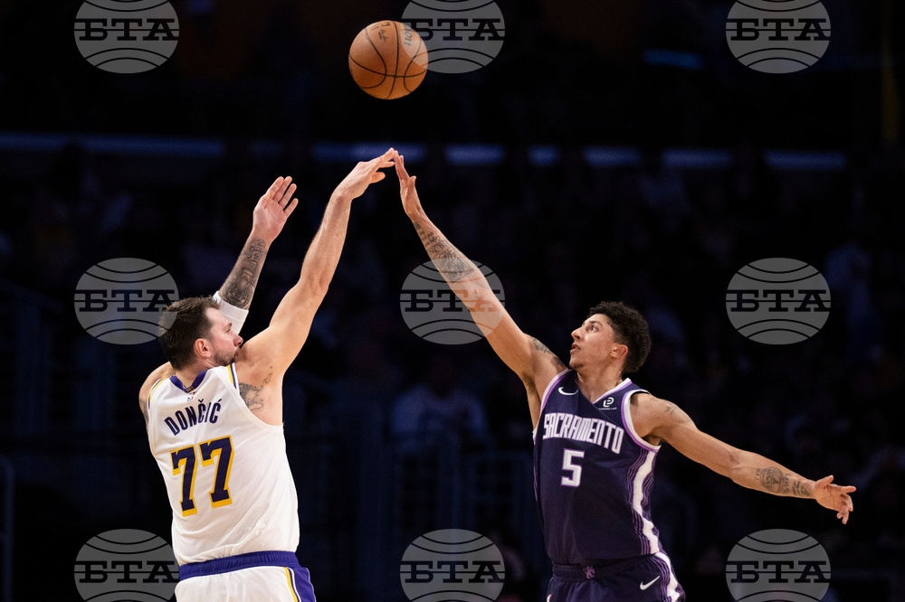 Kings Lakers Basketball