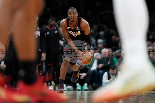 Звездата на Филаделфия 76ърс Тайрийз Макси се размина с по-сериозна контузия