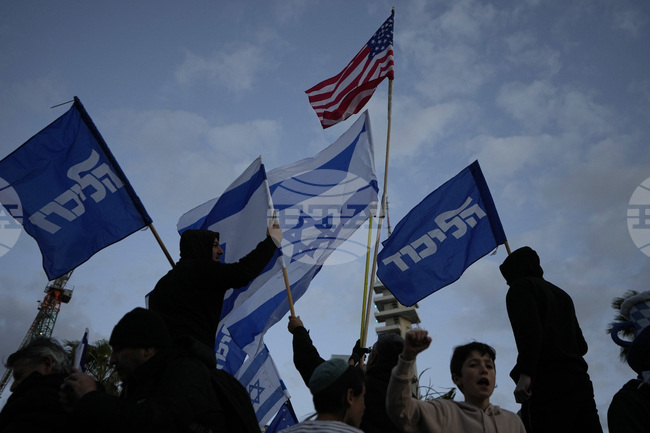 АФП: Нетаняху залага политическото си бъдеще с войната срещу Иран