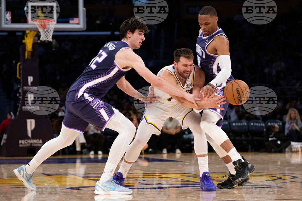 Kings Lakers Basketball