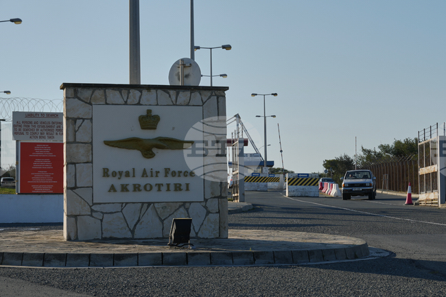 Два безпилотни летателни апарата са били неутрализирани в небето над Кипър днес по обяд, съобщи говорителят на кипърското правителство