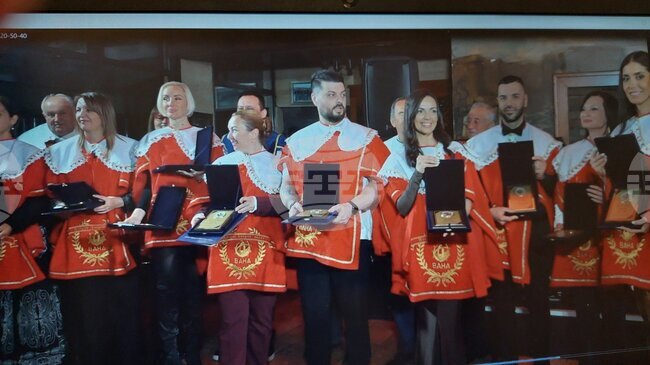 Български хотели, мениджъри и общини получиха балкански призове за туризъм на официална церемония в Белград