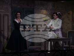 „Ах, тези привидения“ в Сатиричен театър, снимка – Сатиричен театър/ Димитър Каракашев