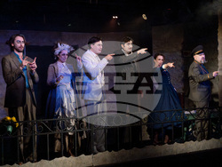 „Ах, тези привидения“ в Сатиричен театър, снимка – Сатиричен театър/ Димитър Каракашев