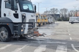 Пловдив - улици - пролетно миене