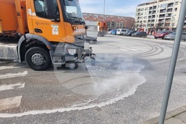 Пловдив - улици - пролетно миене