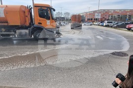 Пловдив - улици - пролетно миене