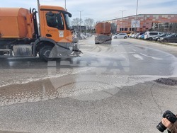 Пловдив - улици - пролетно миене