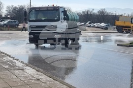 Пловдив - улици - пролетно миене