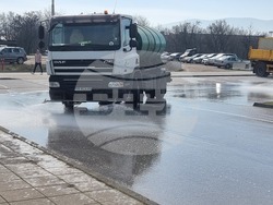 Пловдив - улици - пролетно миене