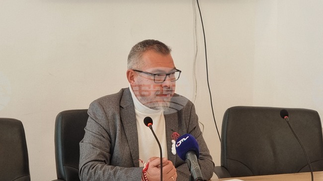 Нови 120 народни носии получават читалищни състави в тунджанските села чрез проект с европейско финансиране