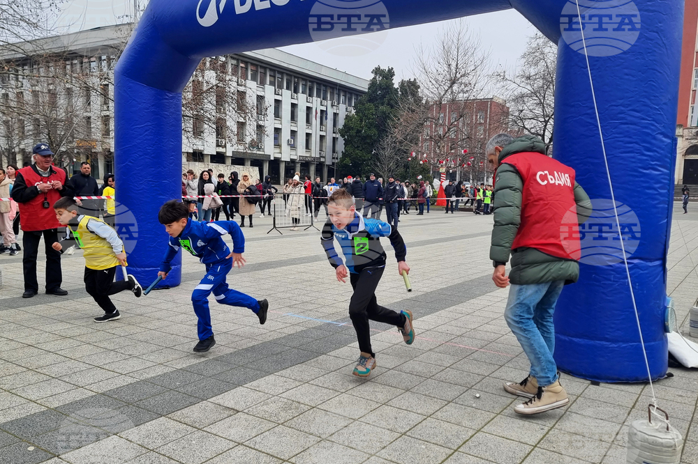 Плевен - лекоатлетическата щафета и крос „Обиколка на Военноисторическите музеи“