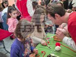 Близо 100 деца се включиха в инициативите на кукления театър в Сливен по случай 1 март