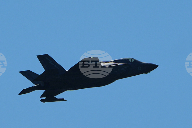 Великобритания не е във война, заяви британското правителство въпреки удара по военновъздушната база „Акротири“ в Кипър