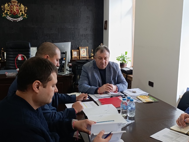 Община Шумен: Уточнени са предстоящите дейности по ВиК мрежата преди ремонта на бул. „Симеон Велики“