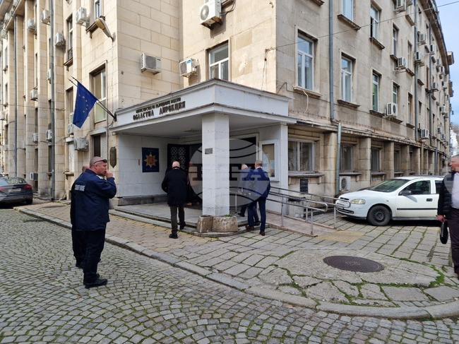 Гръцки гражданин, обявен за международно издирване заради финансови престъпления за над пет млн. евро, беше задържан в Пловдив