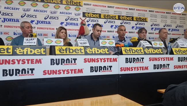 Спортът вдигане на тежести е под реална заплаха от изчезване, алармира Управителният съвет на федерацията