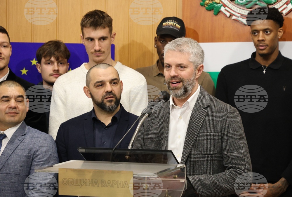 Варна - Благомир Коцев - баскетболисти от „Черно море - Тича“ - среща