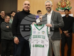 Варна - Благомир Коцев - баскетболисти от „Черно море - Тича“ - среща