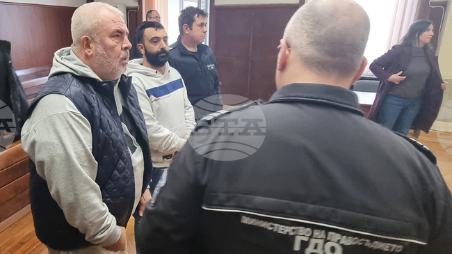 Окръжният съд в Хасково определи "Задържане под стража" спрямо двама турски граждани, обвинени в контрабанда на кокаин