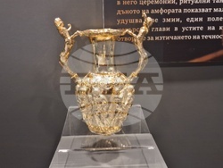 Троян - изложба „Съкровища от българските земи“