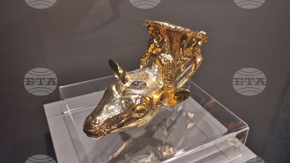 Троян - изложба „Съкровища от българските земи“