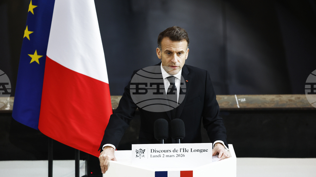 Франция трябва да засили ядреното си възпиране, заяви Макрон